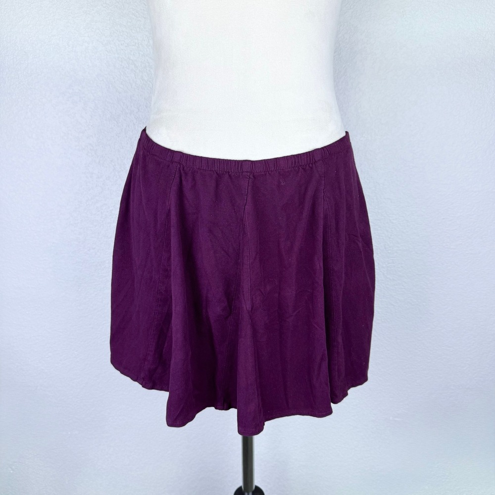 Brandy Melville Plum Purple Faux Suede Flared Skater Mini Skirt Elastic‎ Waist